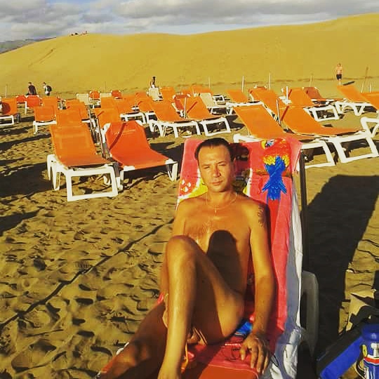 two gay men plage naturiste bouches du rhone two gay men plage naturiste bouches du rhone